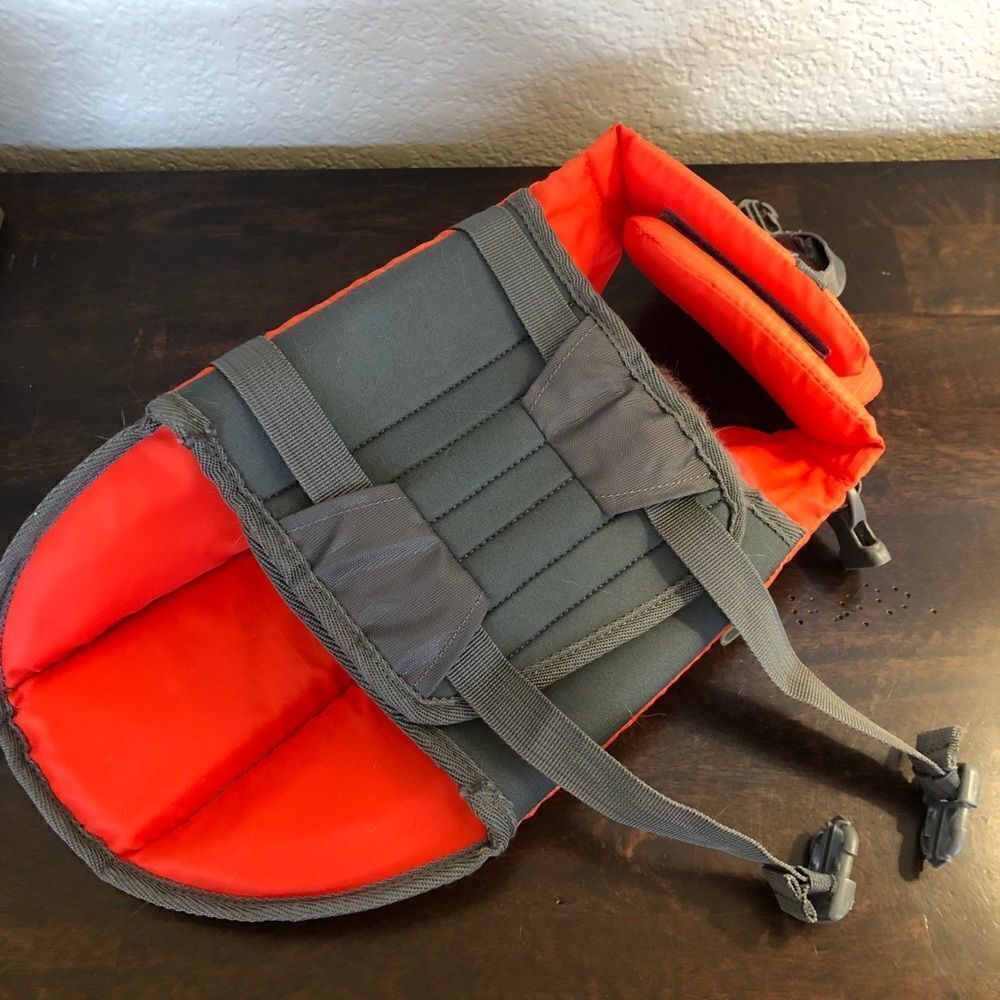 New Small Dog Life Jacket - Picture 3 of 6